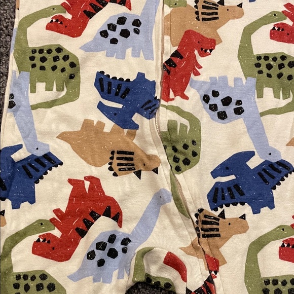 Old Navy 6-9m Dinosaur Print Footies with 2 way zip and fold over mittens - Picture 2 of 4